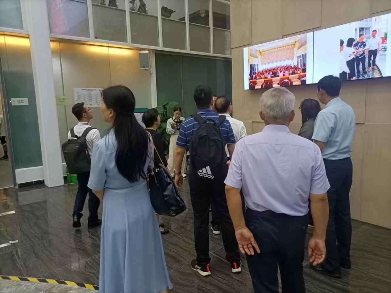 图片 2.png 图片 2.png