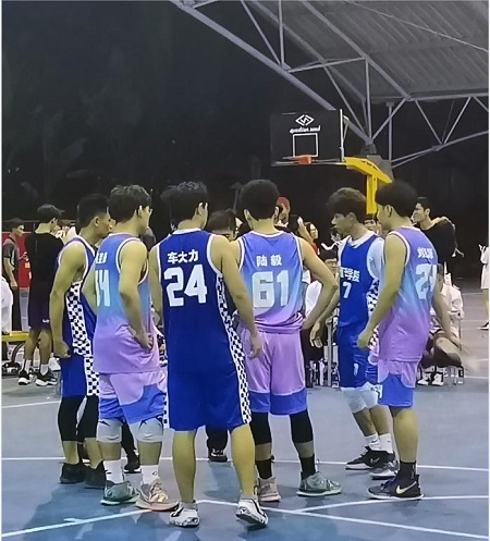 02.jpg 02.jpg