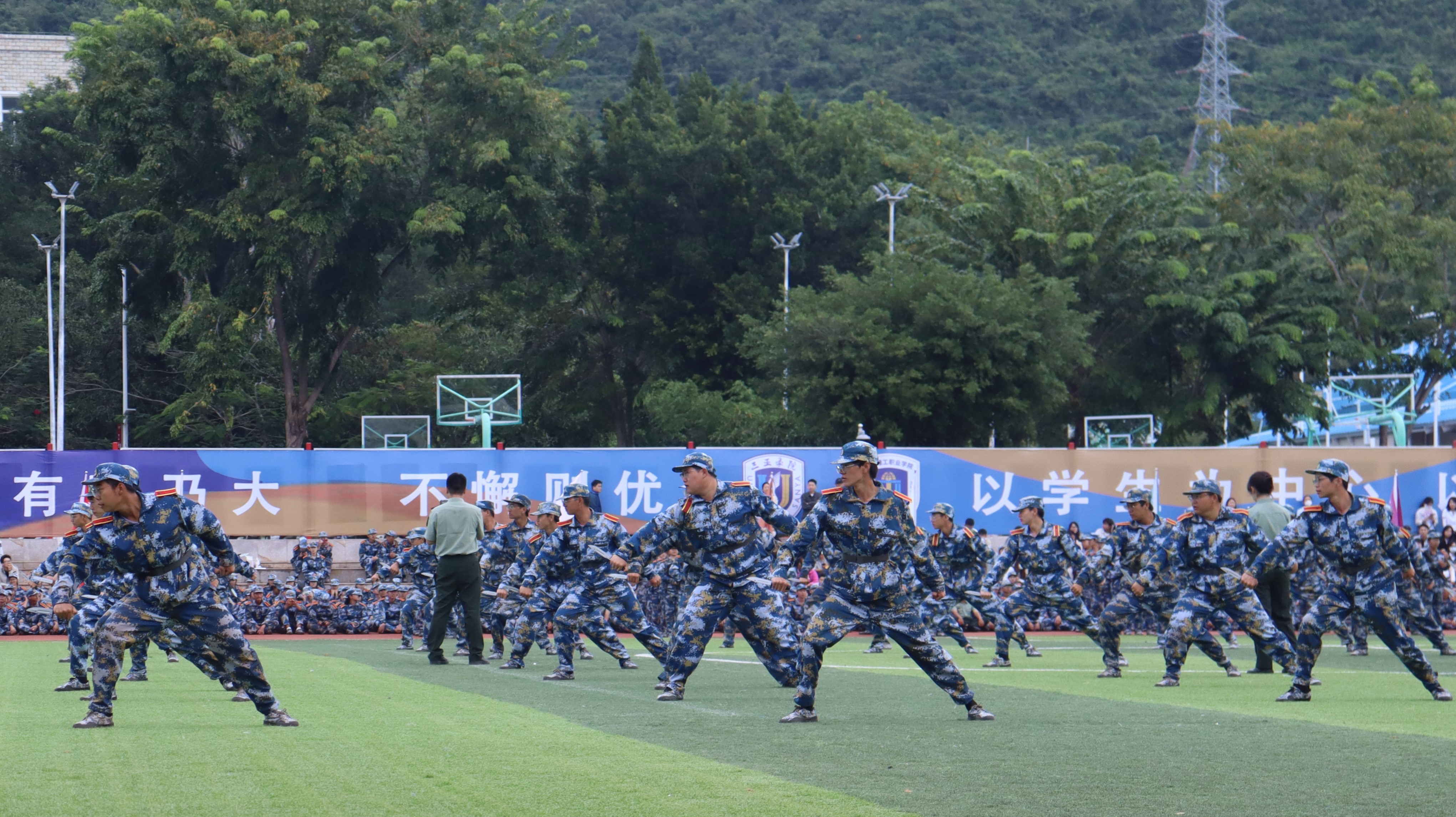 658d496907589.jpg